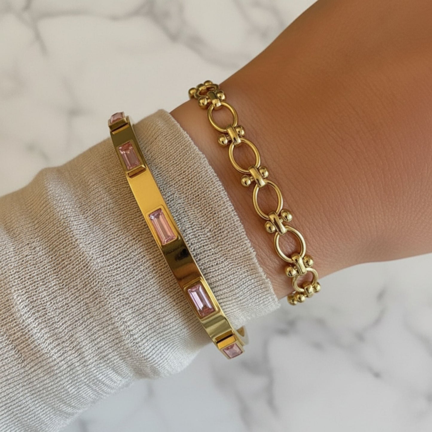 GOLDEN GLOW BANGLE
