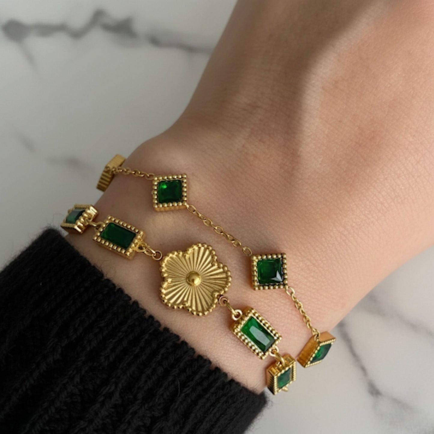 Rome Gold Bracelet - Waterproof 18k Gold Plated Stainless Steel Bangle